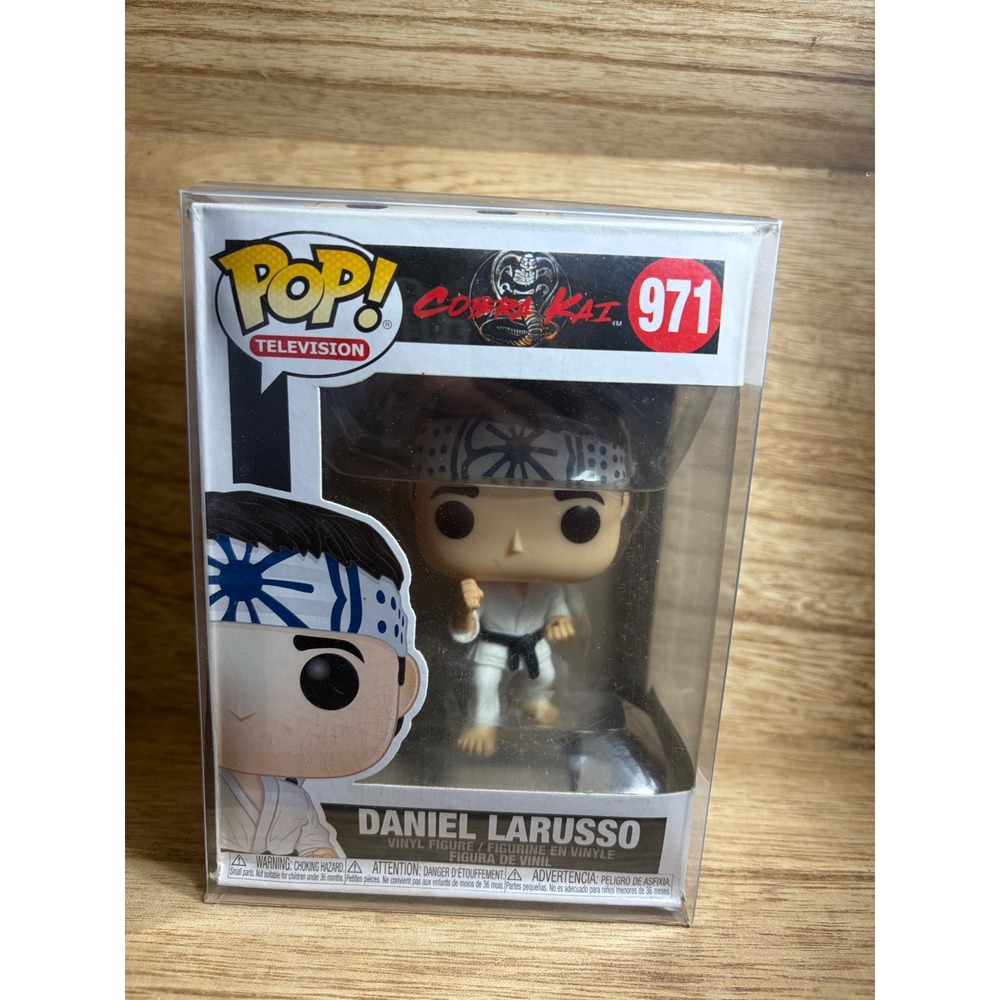 Funko Pop Cobra Kai Daniel LaRusso 971 Vinyl Figure Karate Kid Netflix TV Show